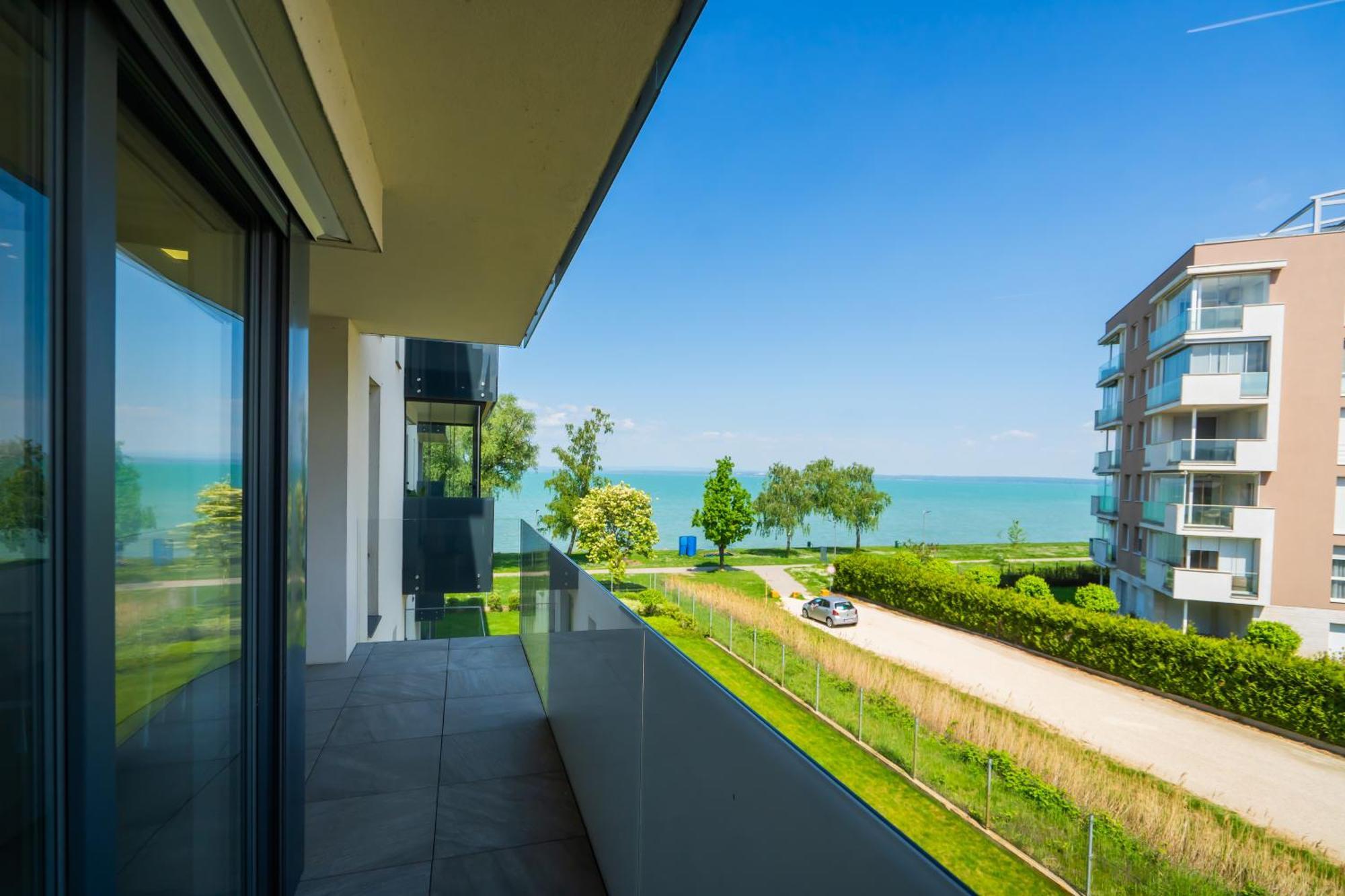 Myflat Casa Galerius Apartment Siofok Dış mekan fotoğraf