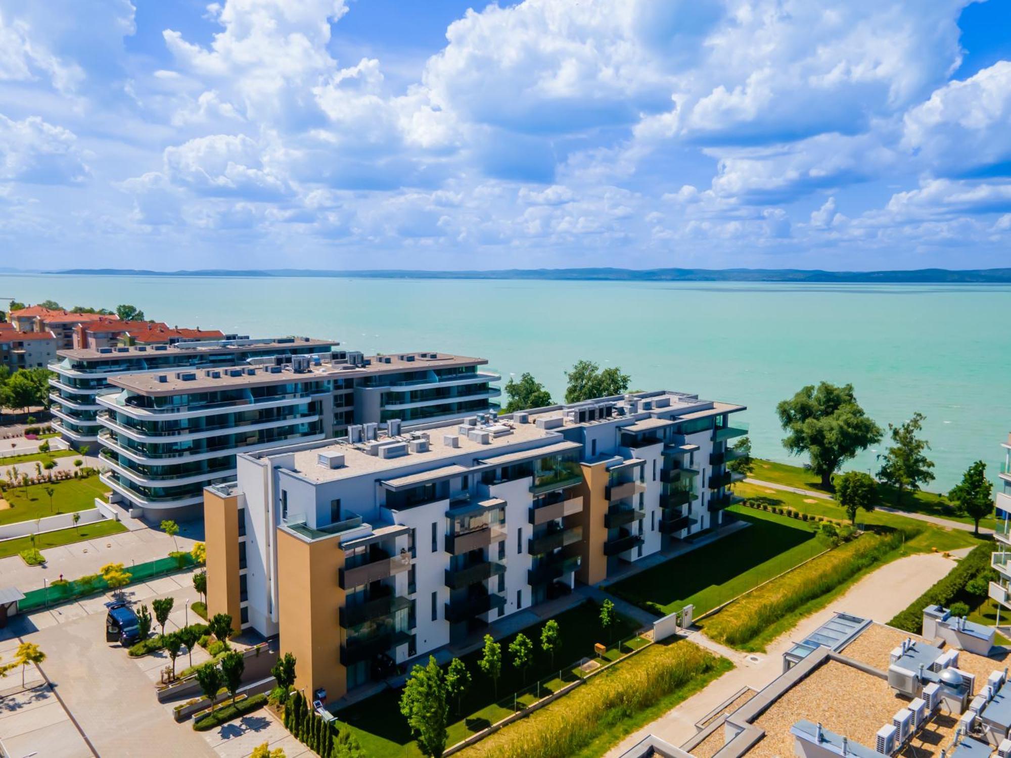 Myflat Casa Galerius Apartment Siofok Dış mekan fotoğraf
